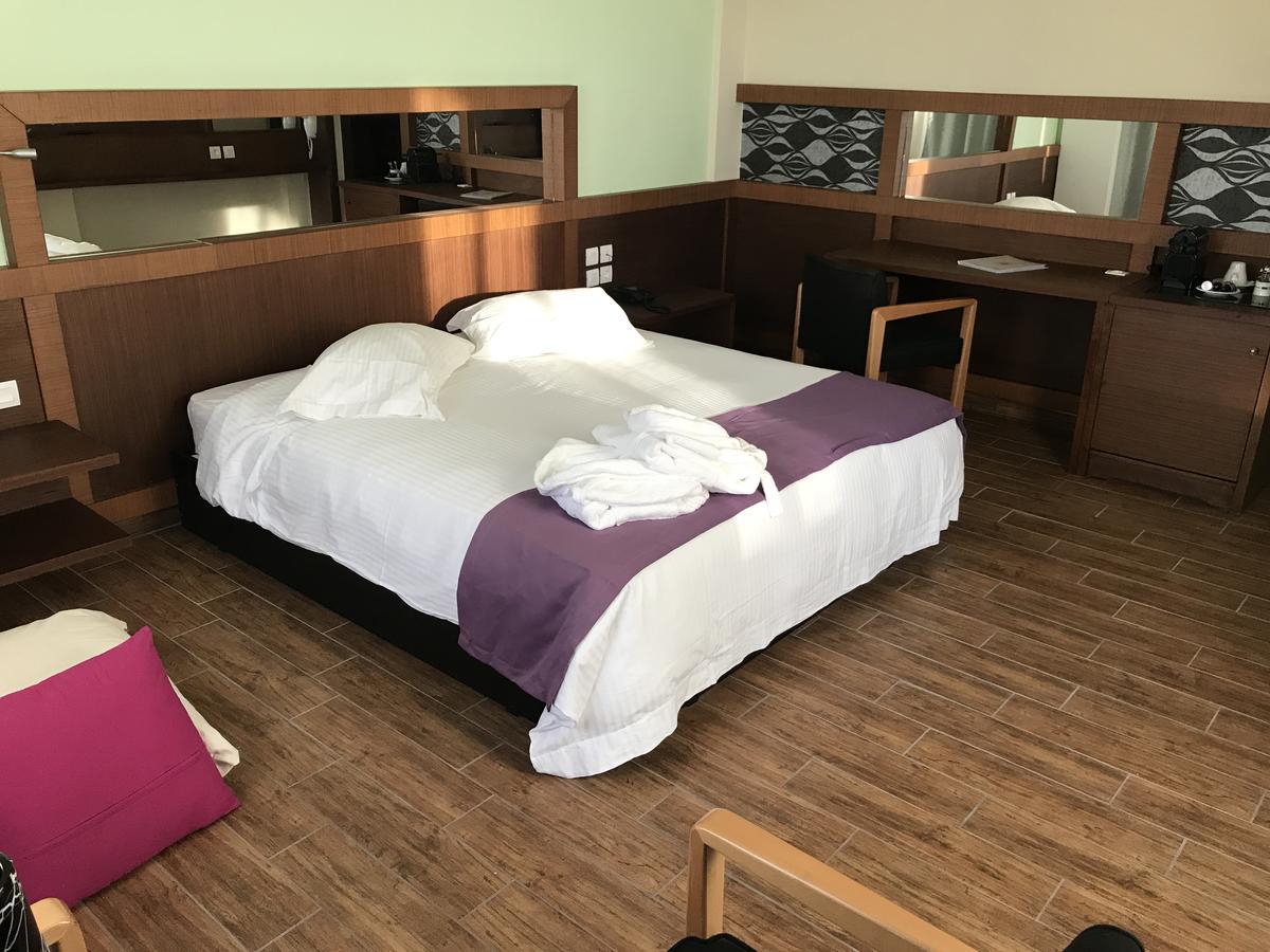 Gq Hotel & Club - Adults Only Rhodes City ภายนอก รูปภาพ